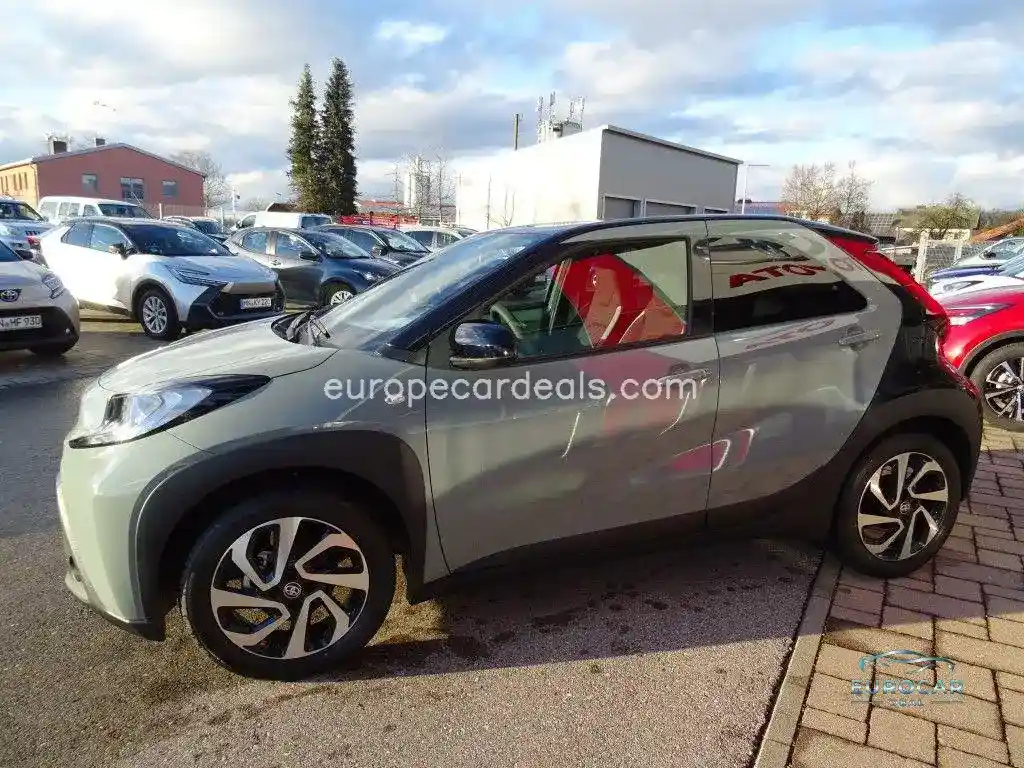 Toyota Aygo (X)