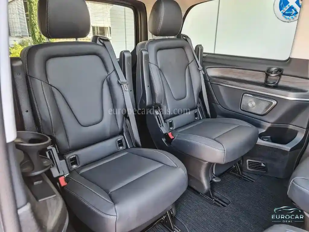Mercedes-Benz V 250