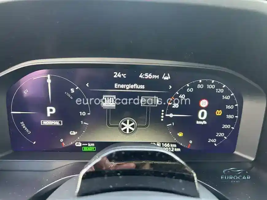 Mitsubishi Plug-in Hybrid Outlander