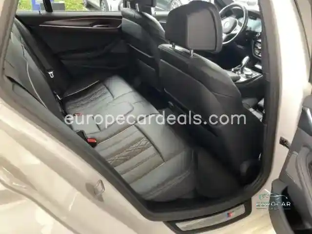 BMW 540