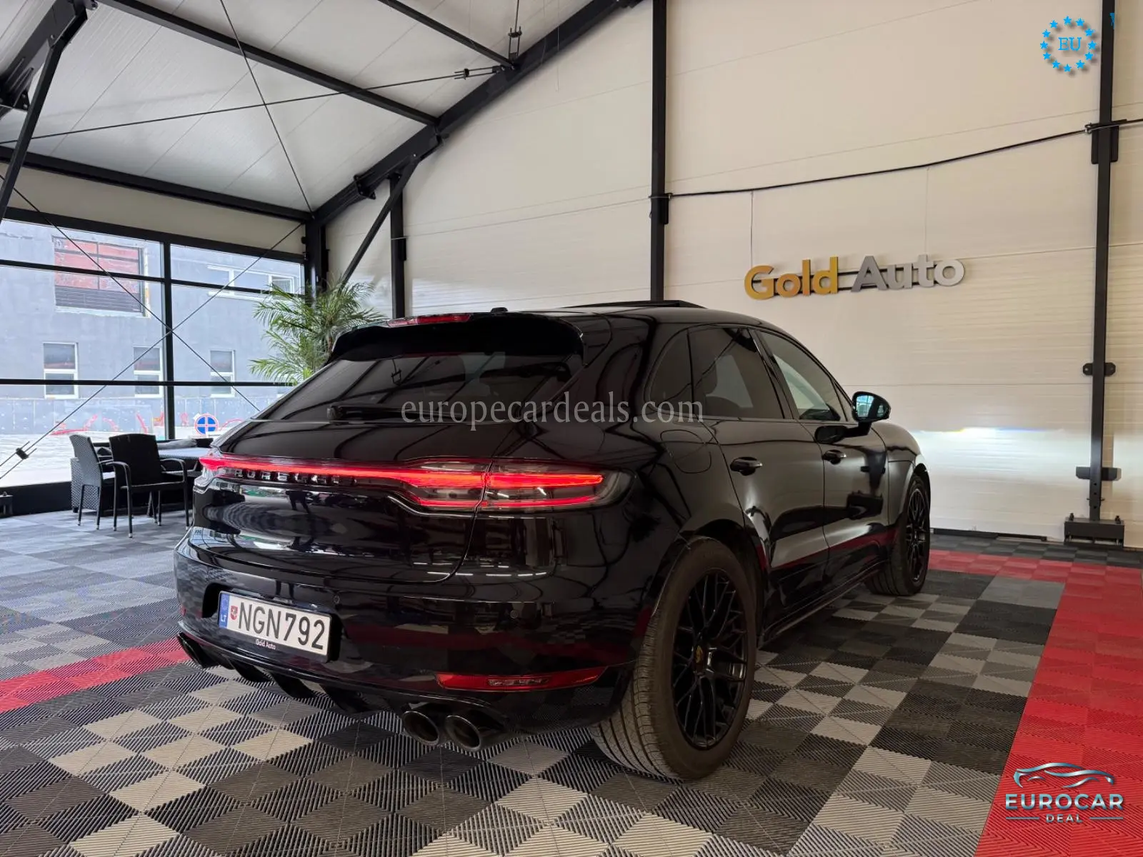 Porsche Macan