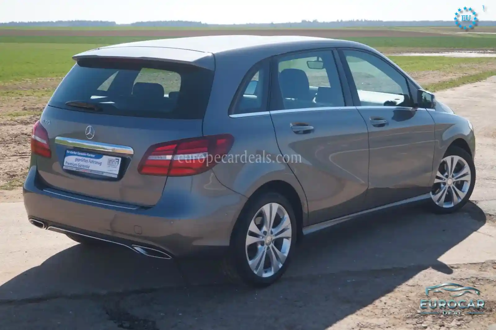 Mercedes-Benz B 180