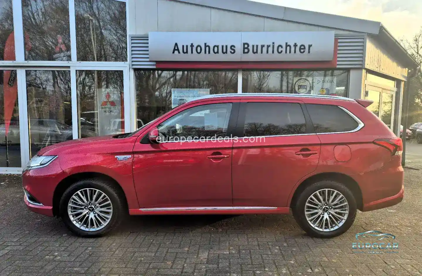 Mitsubishi Plug-in Hybrid Outlander