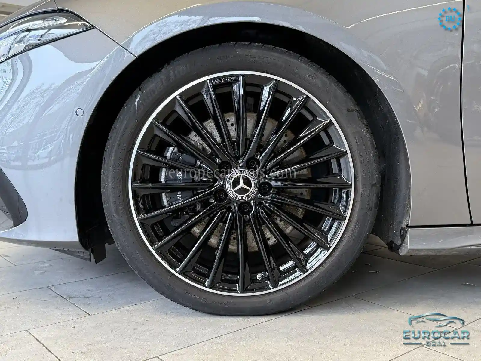 Mercedes-Benz A 220