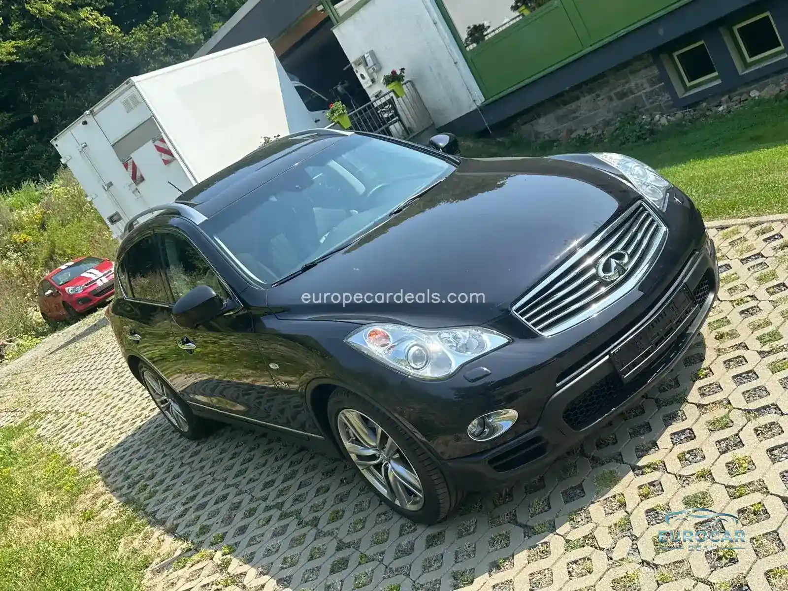 Infiniti QX50