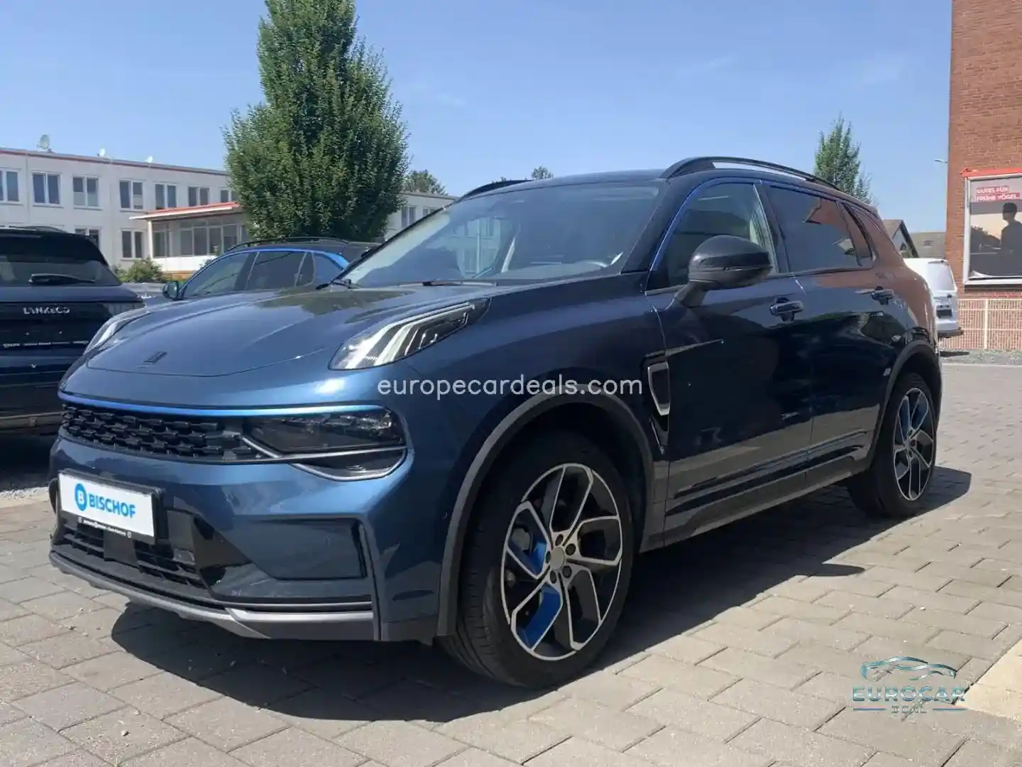 Lynk&Co 01