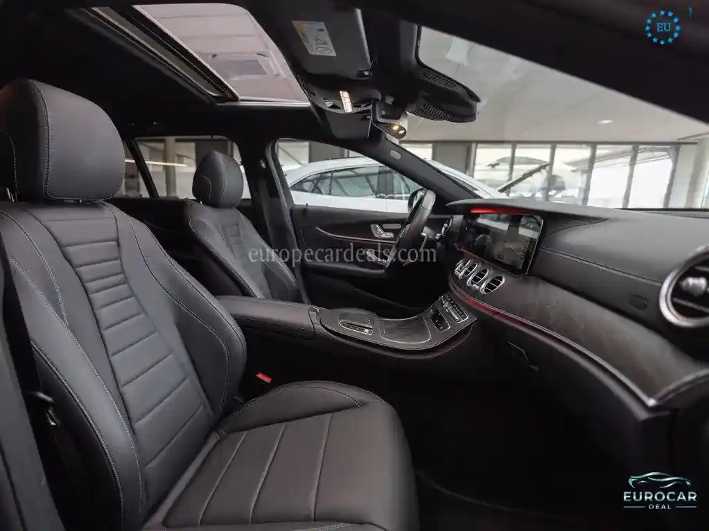 Mercedes-Benz E 300