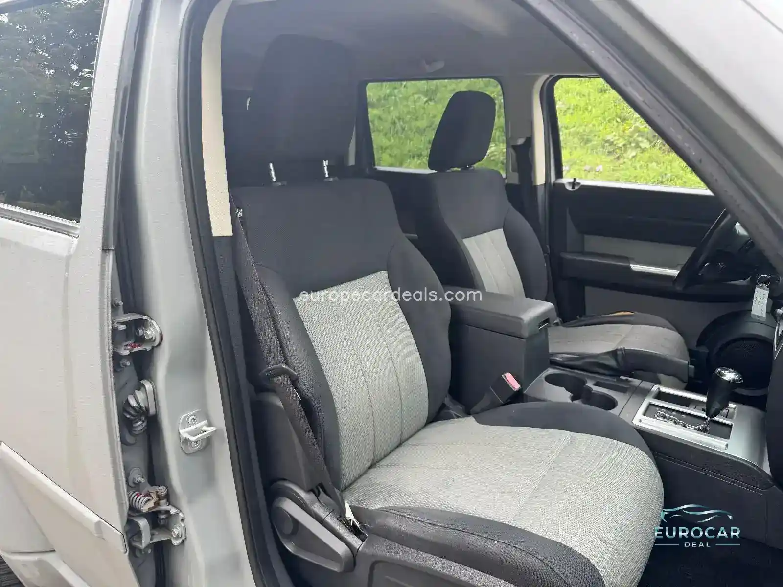 Dodge Nitro
