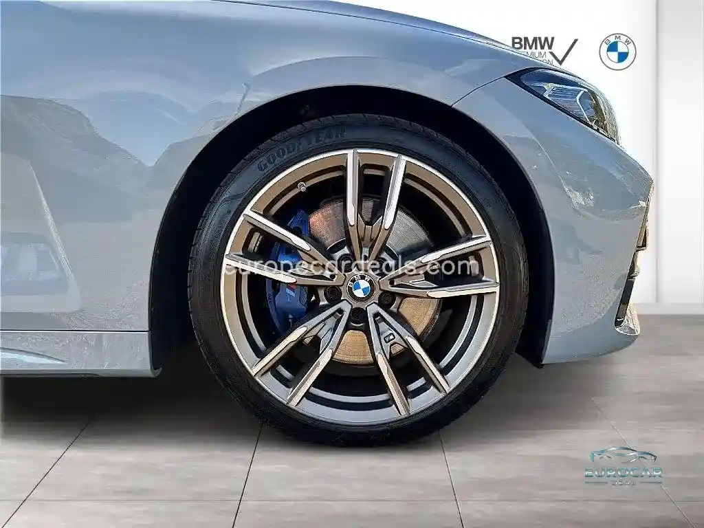 BMW M440