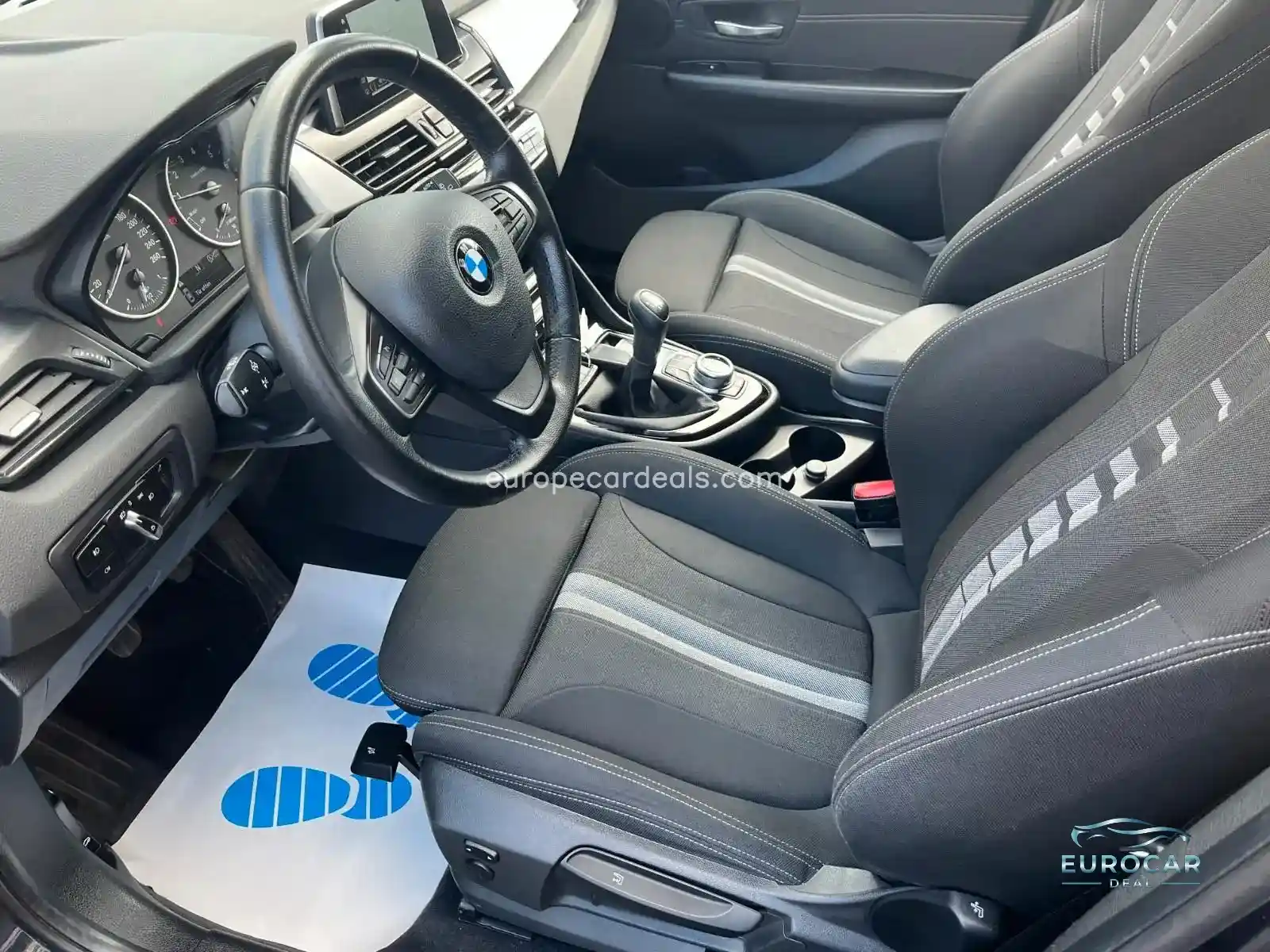 BMW 218