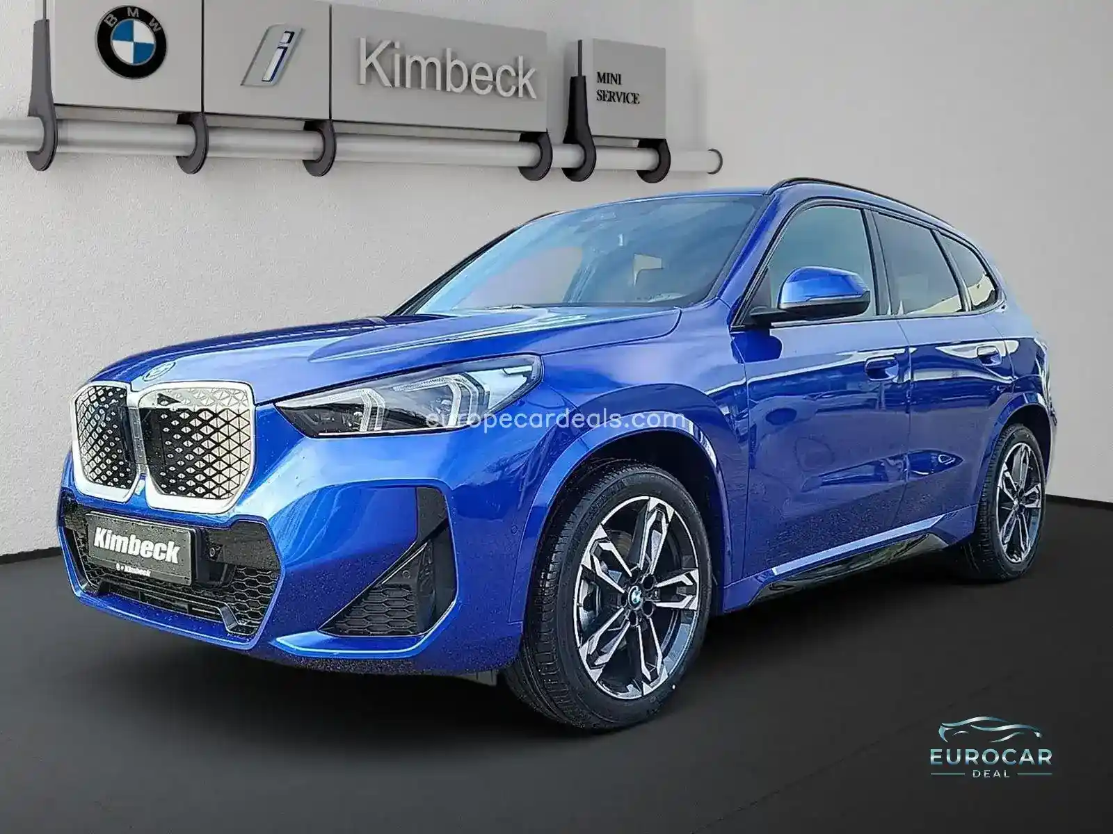 BMW iX1