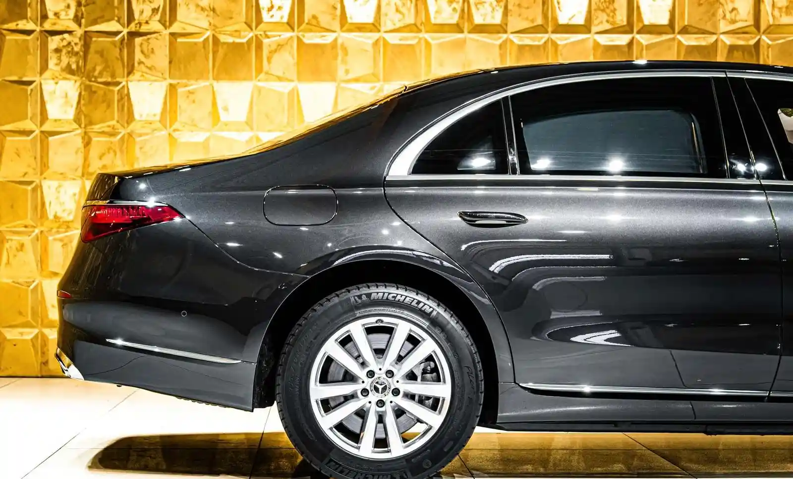 Mercedes-Benz S 680