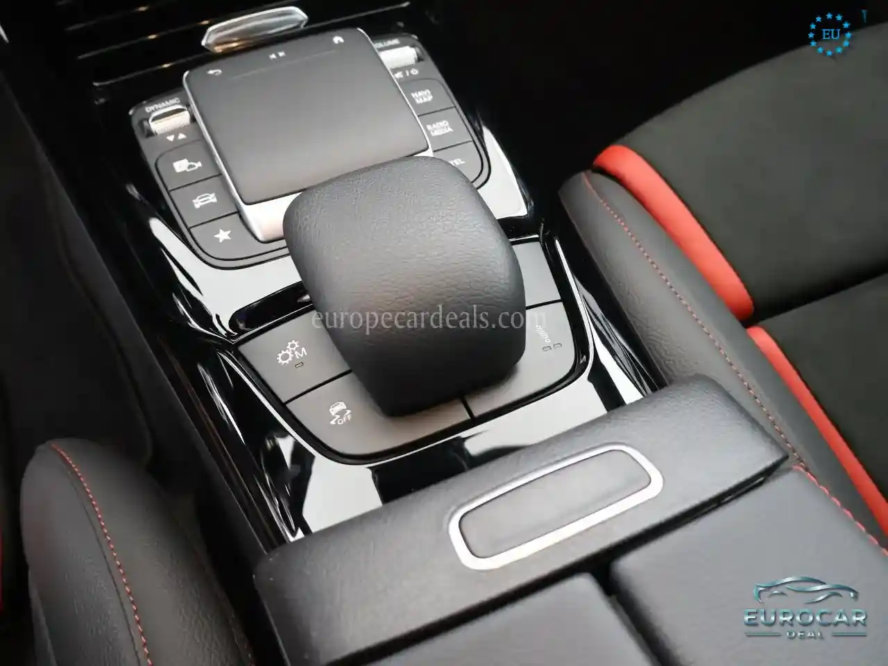 Mercedes-Benz CLA 45 AMG Shooting Brake