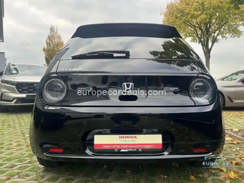 Honda e