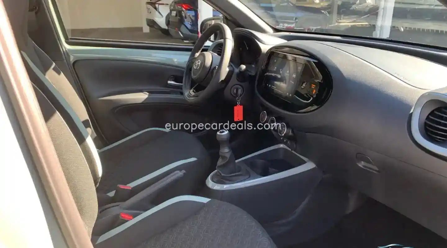 Toyota Aygo (X)