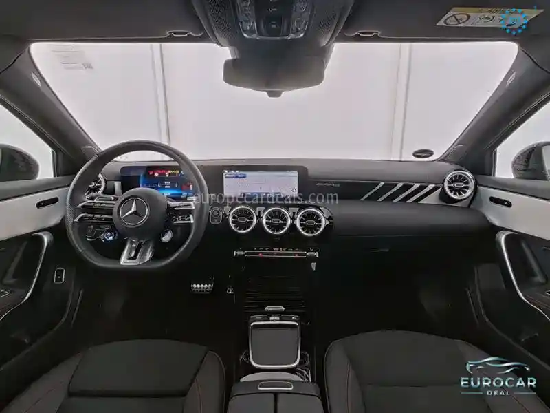 Mercedes-Benz A 35 AMG