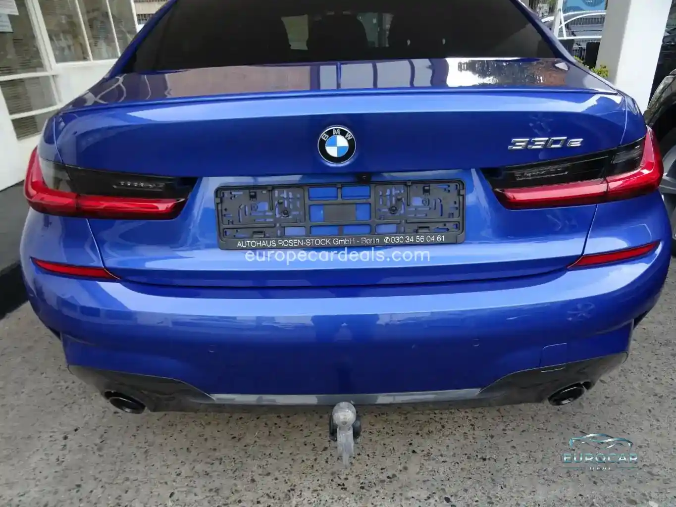 BMW 330