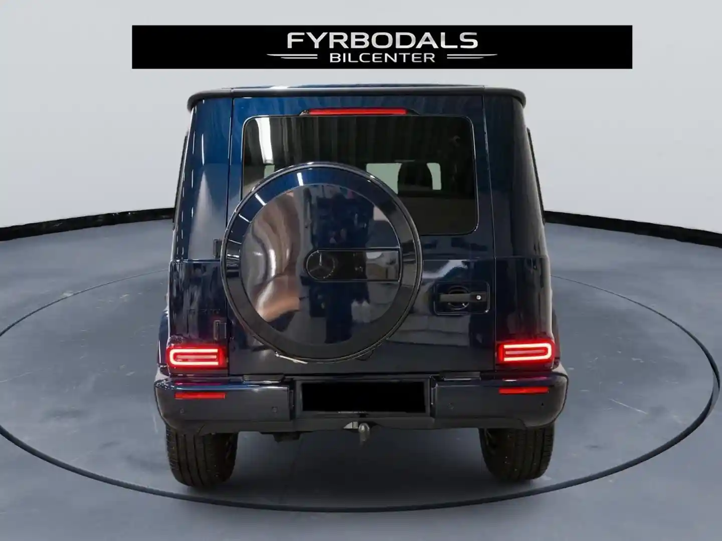 Mercedes-Benz G 500