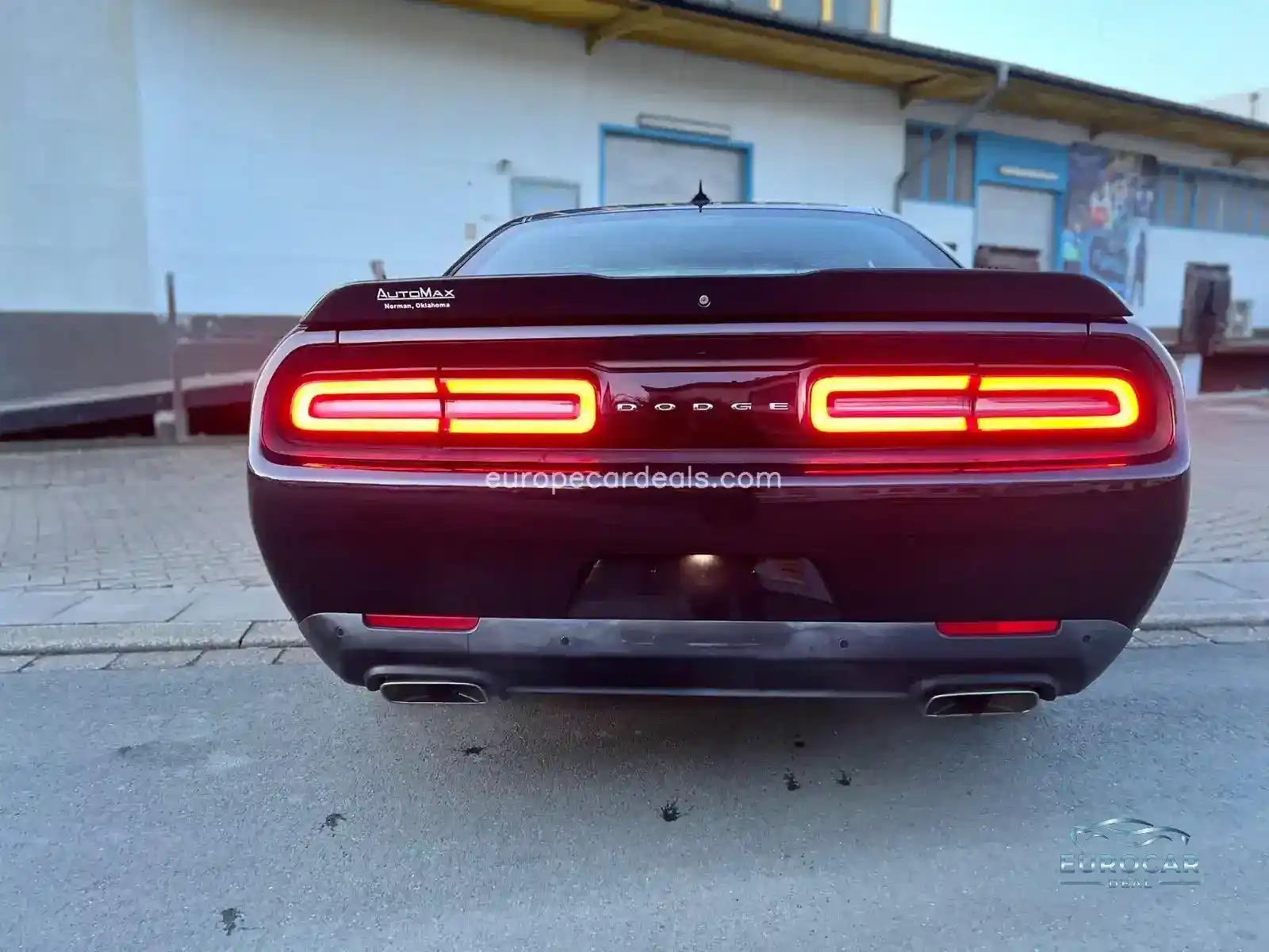 Dodge Challenger