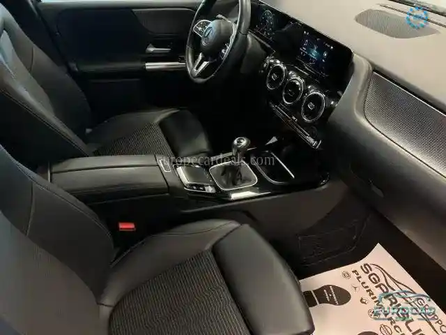 Mercedes-Benz B 160