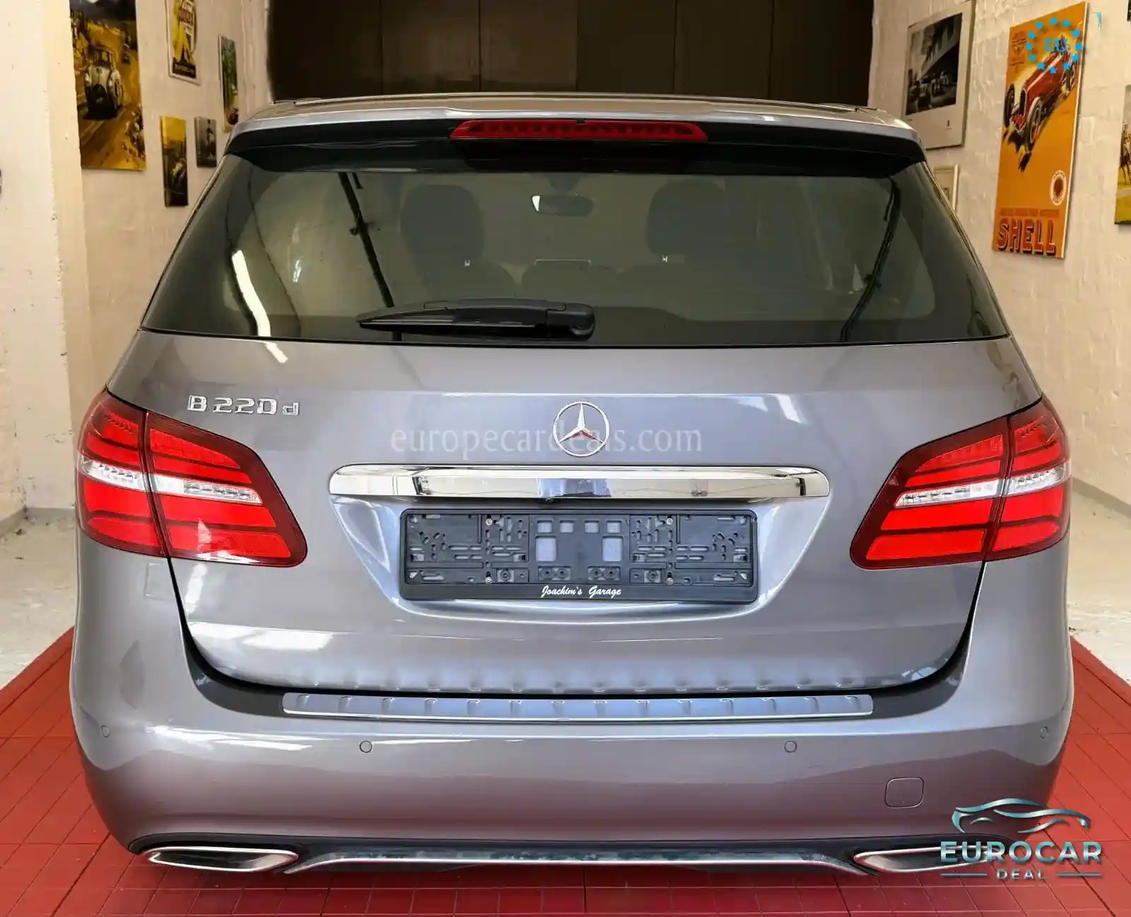 Mercedes-Benz B 220