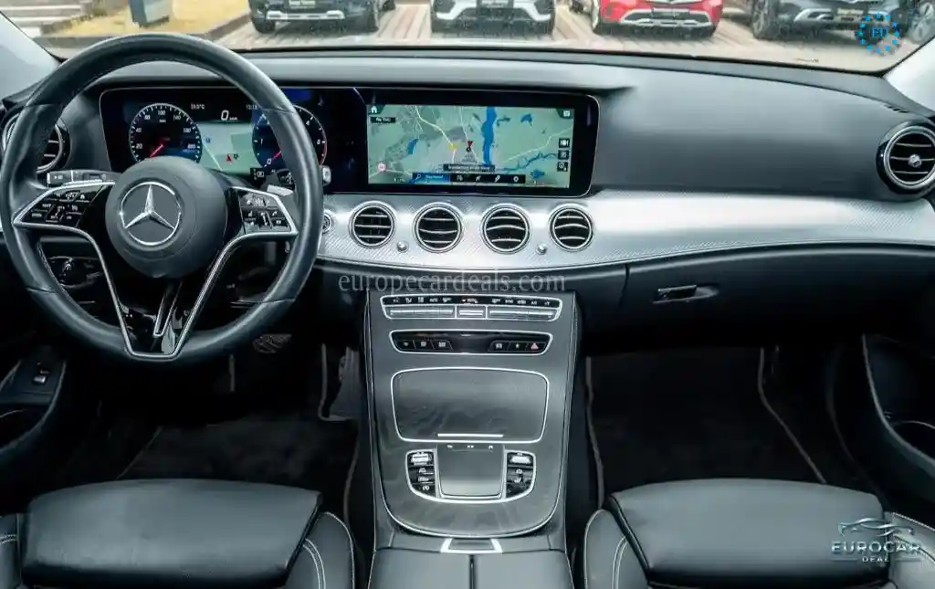 Mercedes-Benz E 200