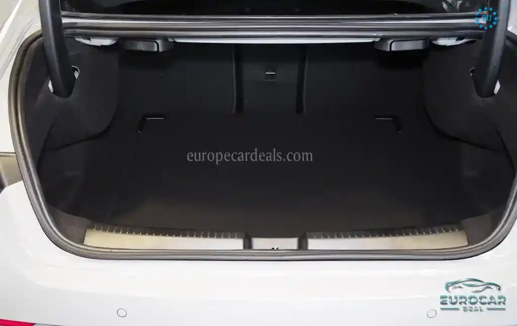 Mercedes-Benz CLA 220