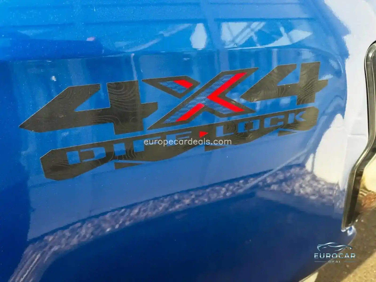 V-Cross Space Cab AT Rough Terrain Mode