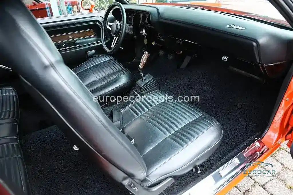 Dodge Challenger