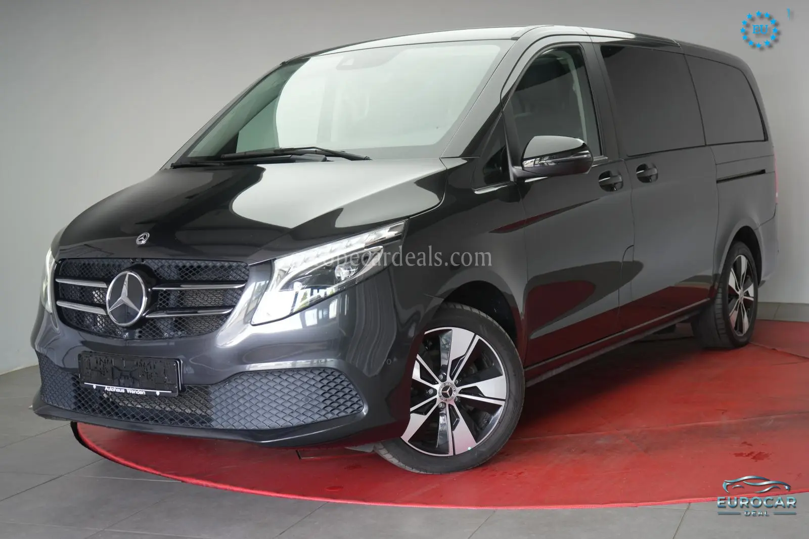 Mercedes-Benz V 220