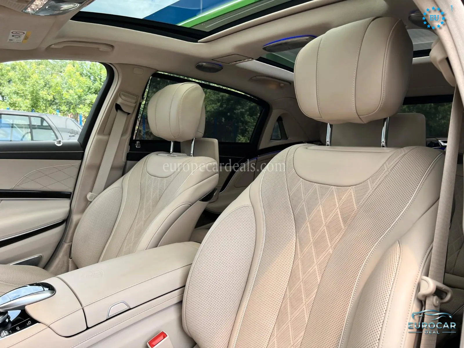 Mercedes-Benz S 560