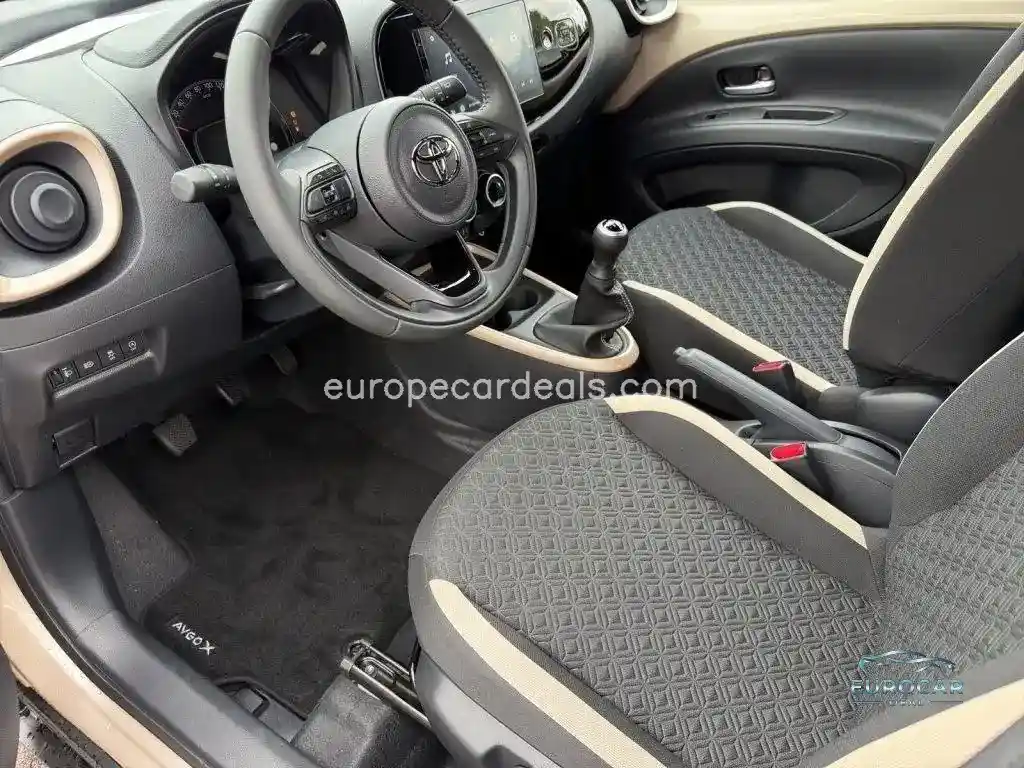 Toyota Aygo (X)