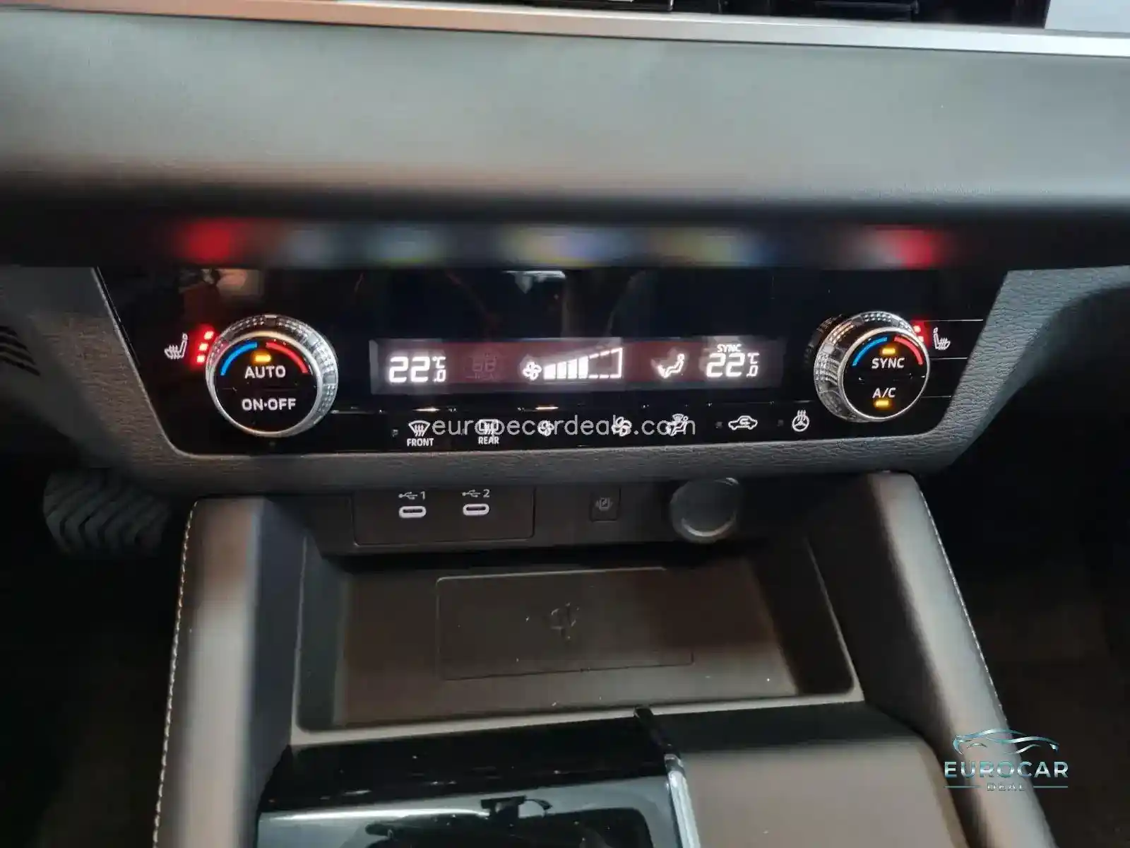 Mitsubishi Plug-in Hybrid Outlander