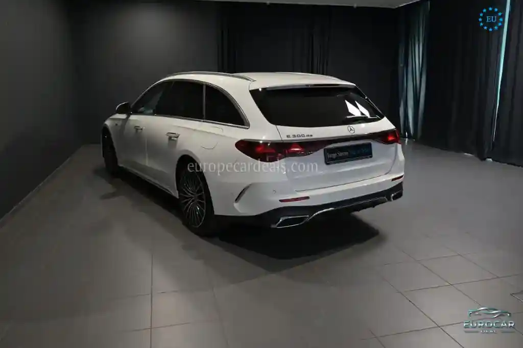 Mercedes-Benz E 300