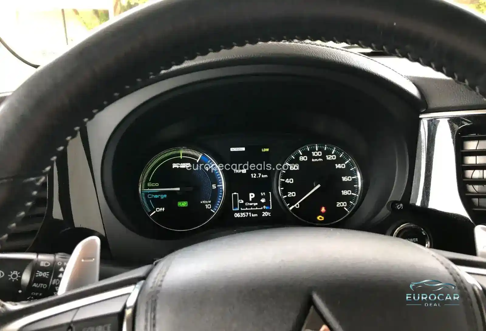 Mitsubishi Plug-in Hybrid Outlander