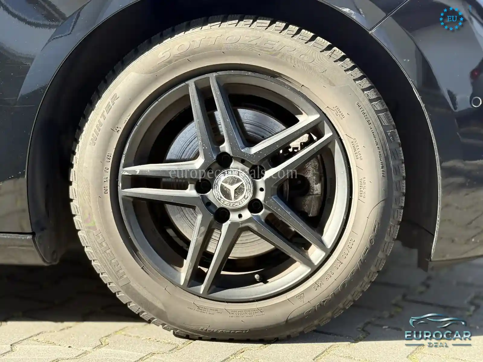 Mercedes-Benz B 200