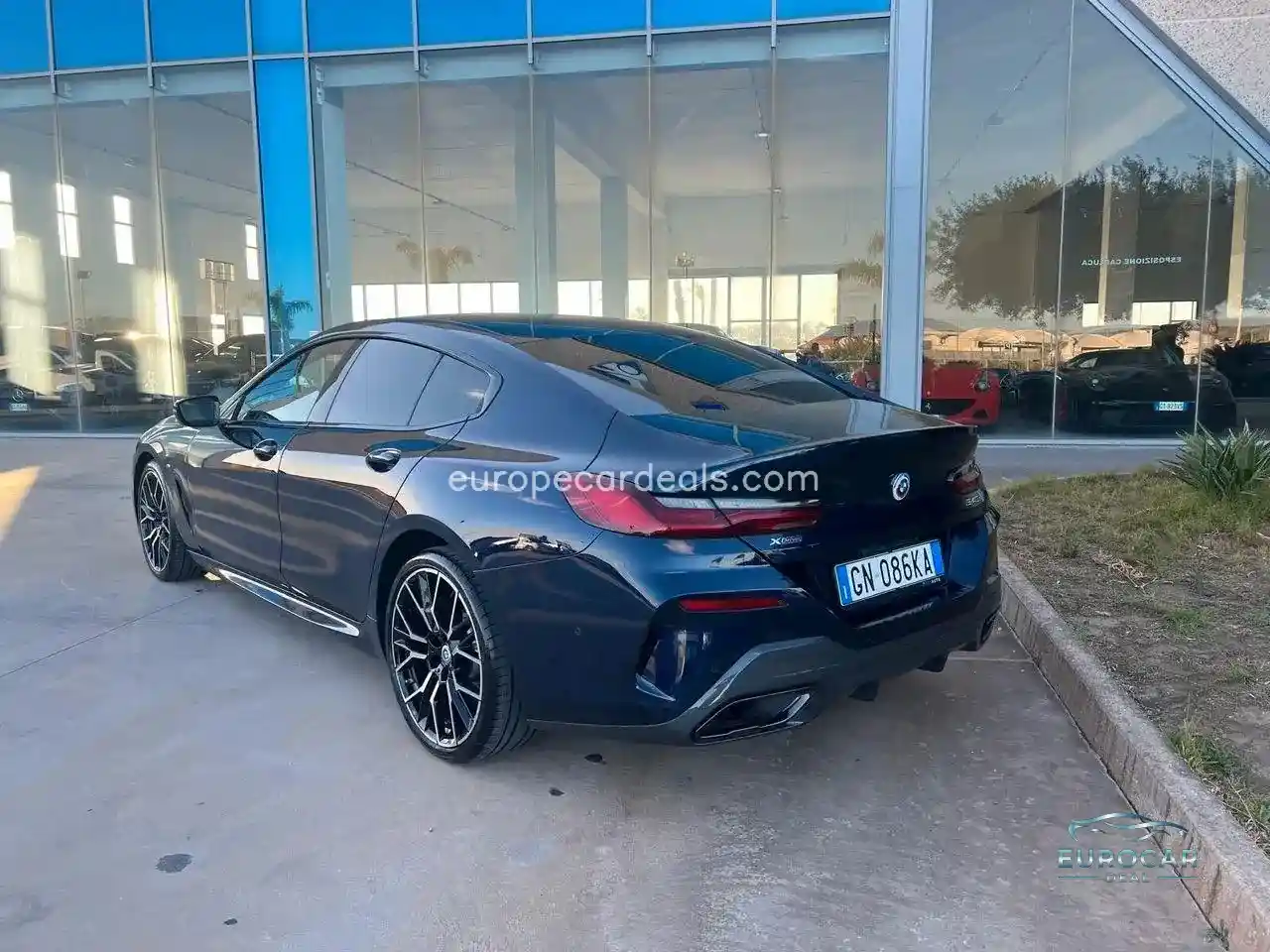 BMW 840