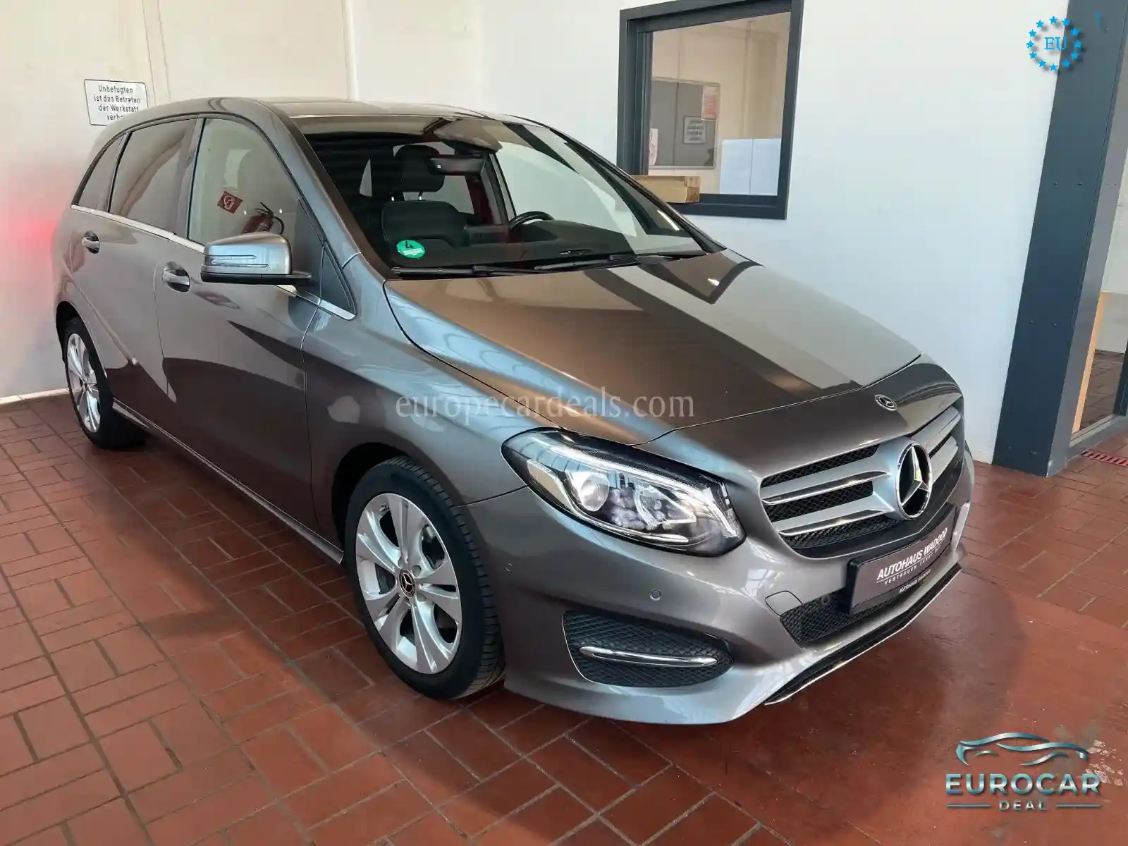 Mercedes-Benz B 200