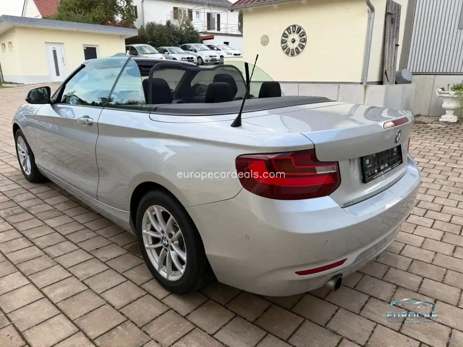BMW 218
