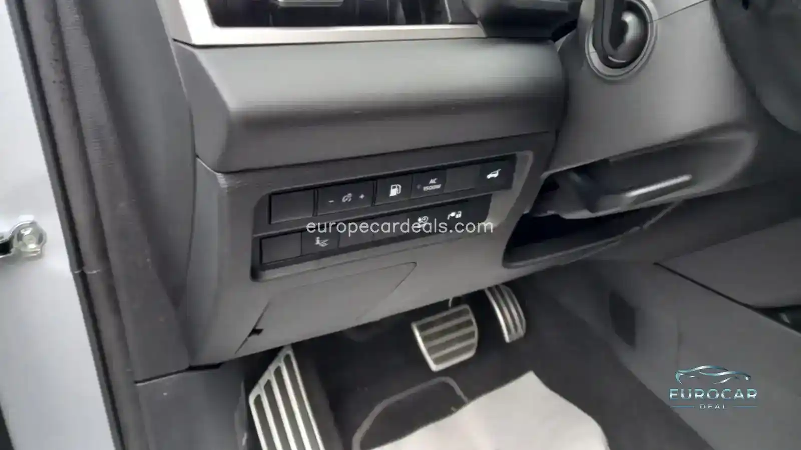 Mitsubishi Plug-in Hybrid Outlander