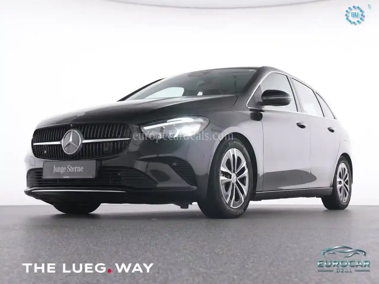 Mercedes-Benz B 180