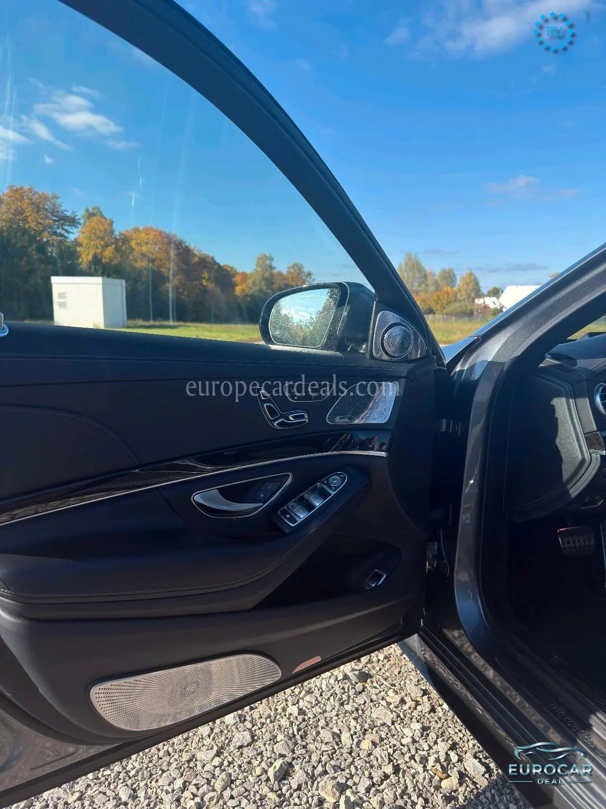 Mercedes-Benz S 560