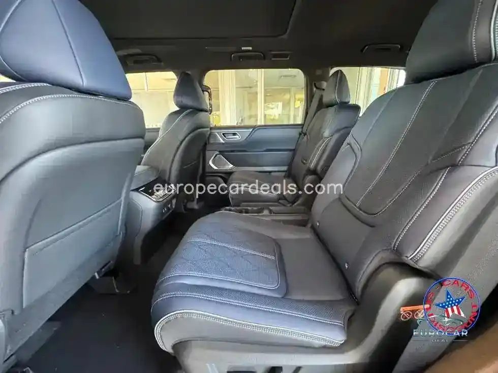 Infiniti QX80
