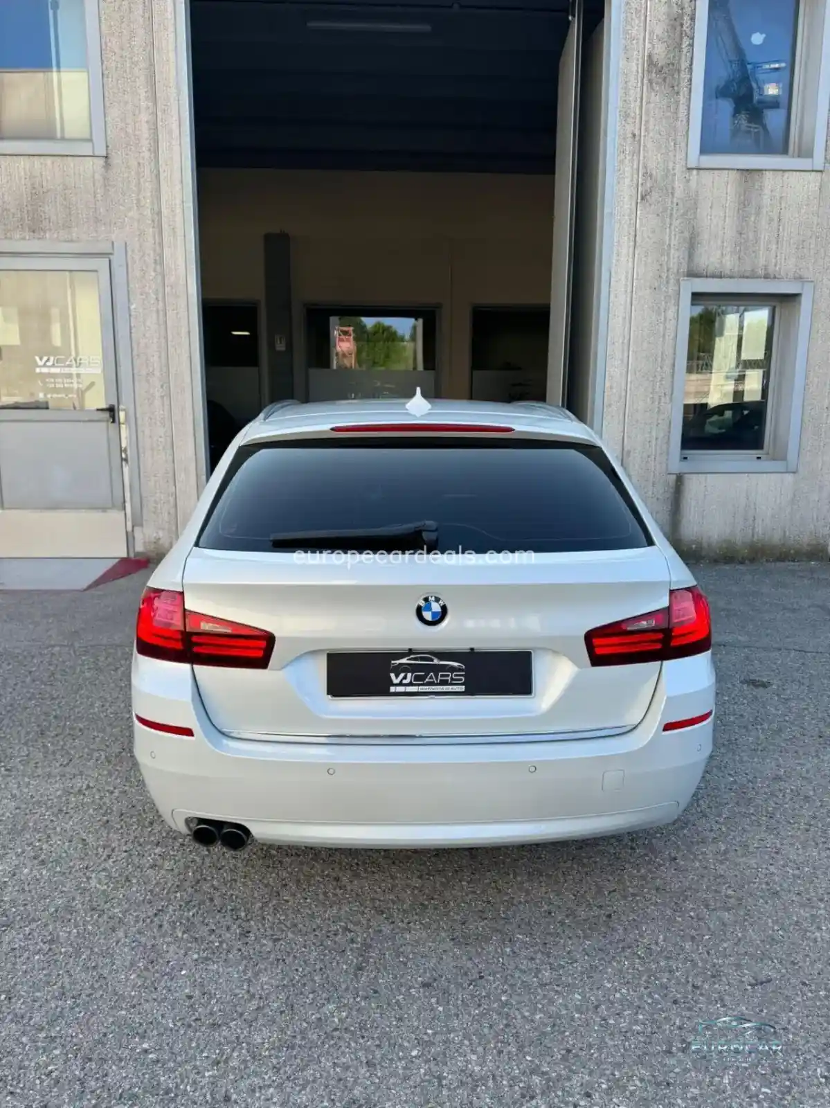 BMW 520