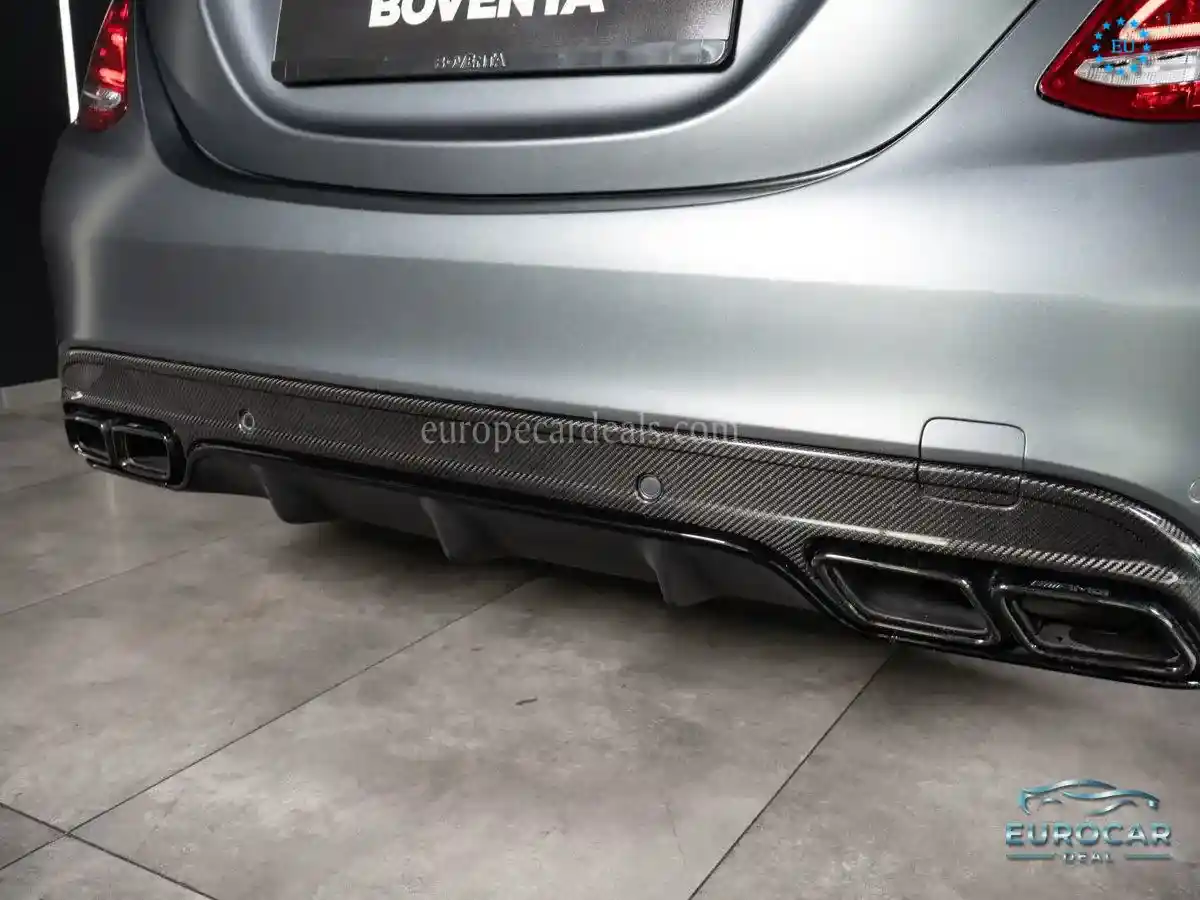 Mercedes-Benz C 63 AMG