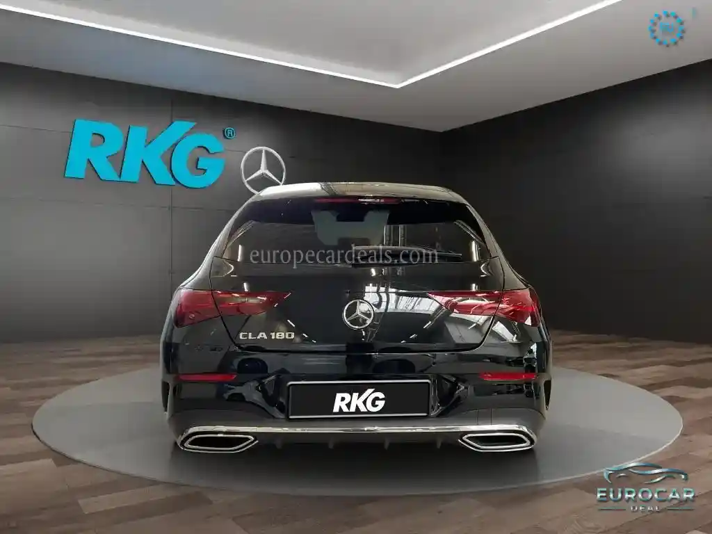 Mercedes-Benz CLA 180 Shooting Brake