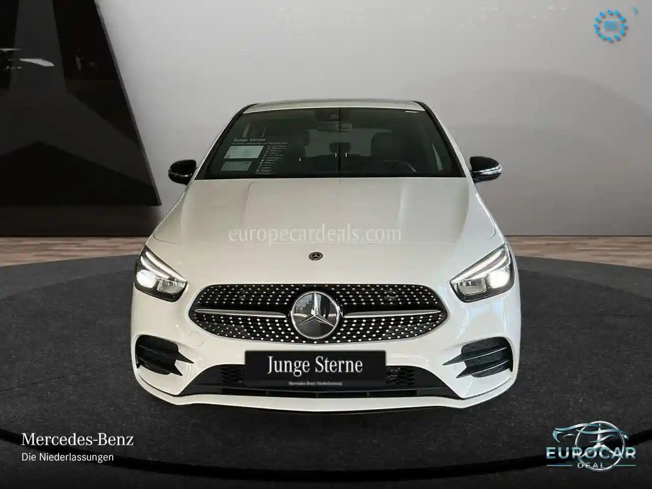 Mercedes-Benz B 180