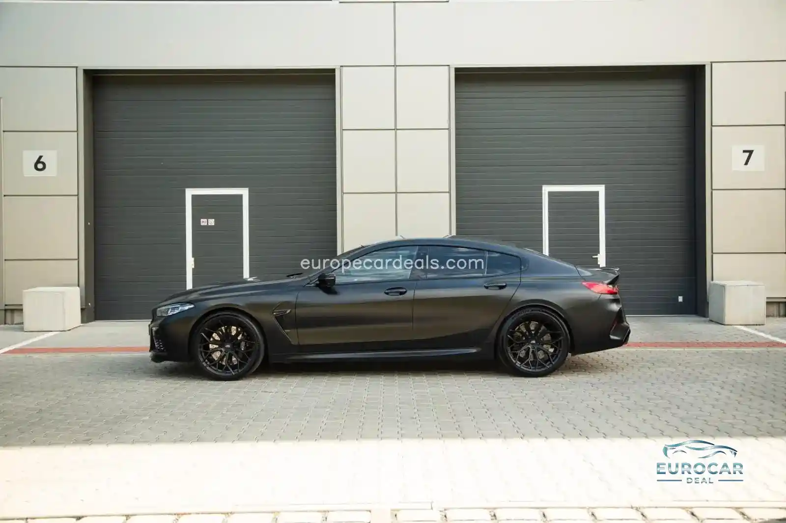 BMW M8