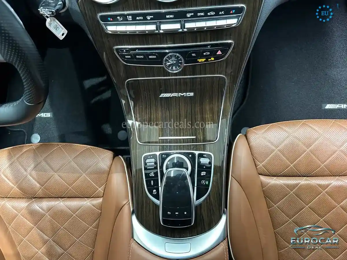 Mercedes-Benz C 63 AMG