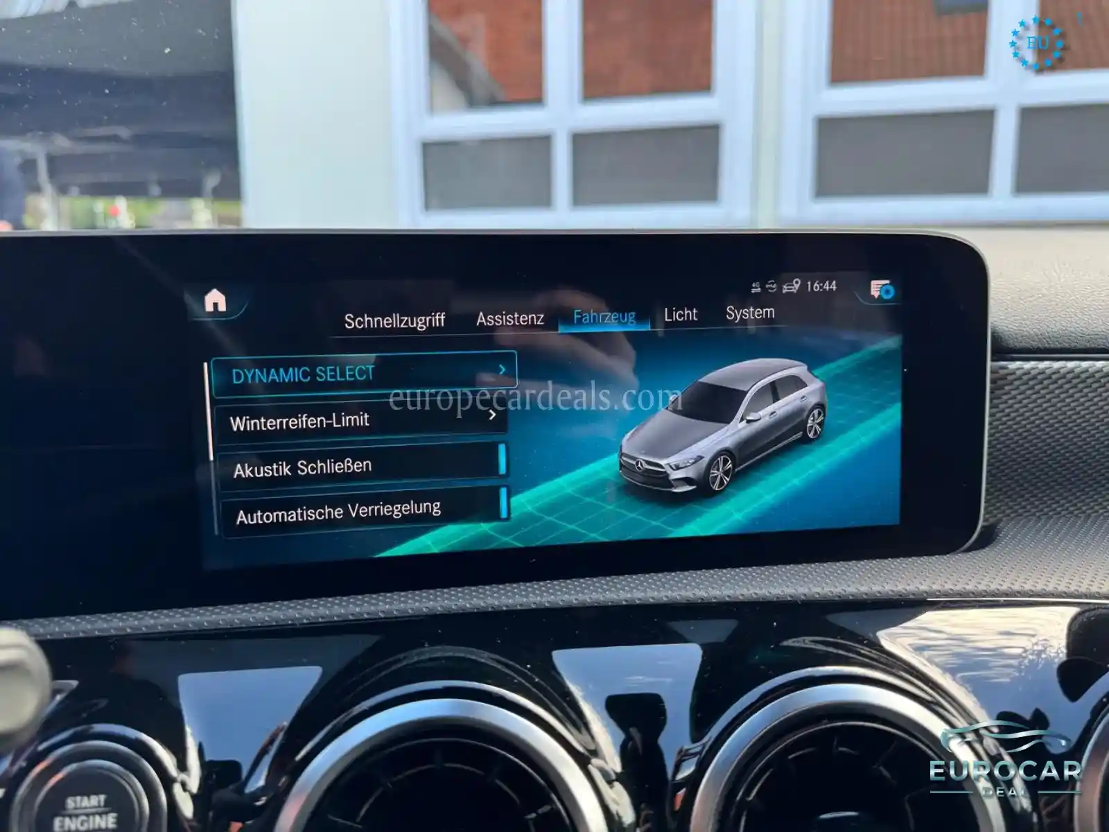 Mercedes-Benz A 220